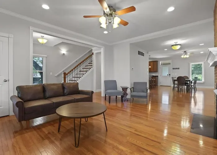 Holiday home Housepitality - The Victorian Vacation Columbus